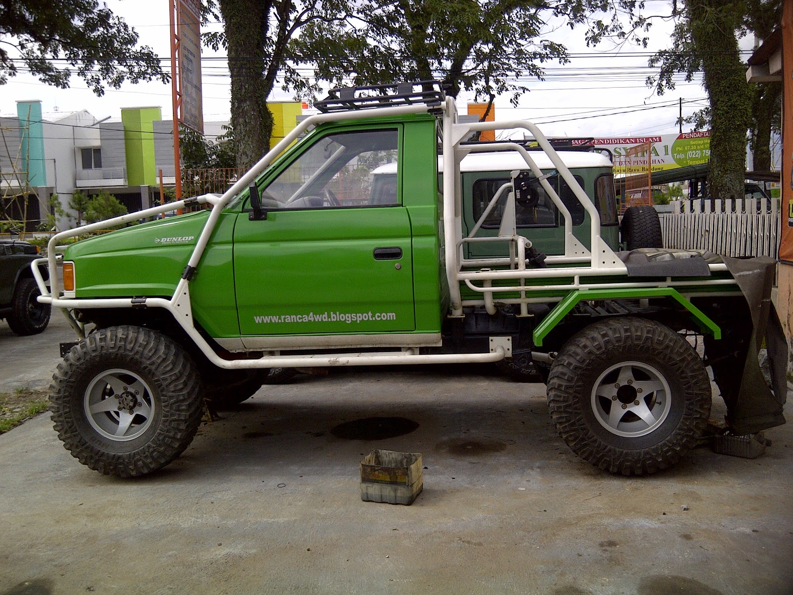 RANCA 4WD PRO ART BANDUNG FREE STYLE ISUZU  PANTER TAHUN 1993