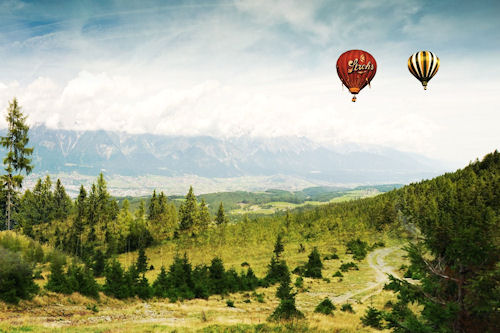 Paisaje con globos en el cielo - Balloons in the sky