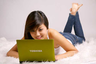 Toshiba NB520 reviews - Best laptop for young people