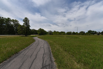 Trans Canada Trail enters prairies south of Winnipeg Manitoba.