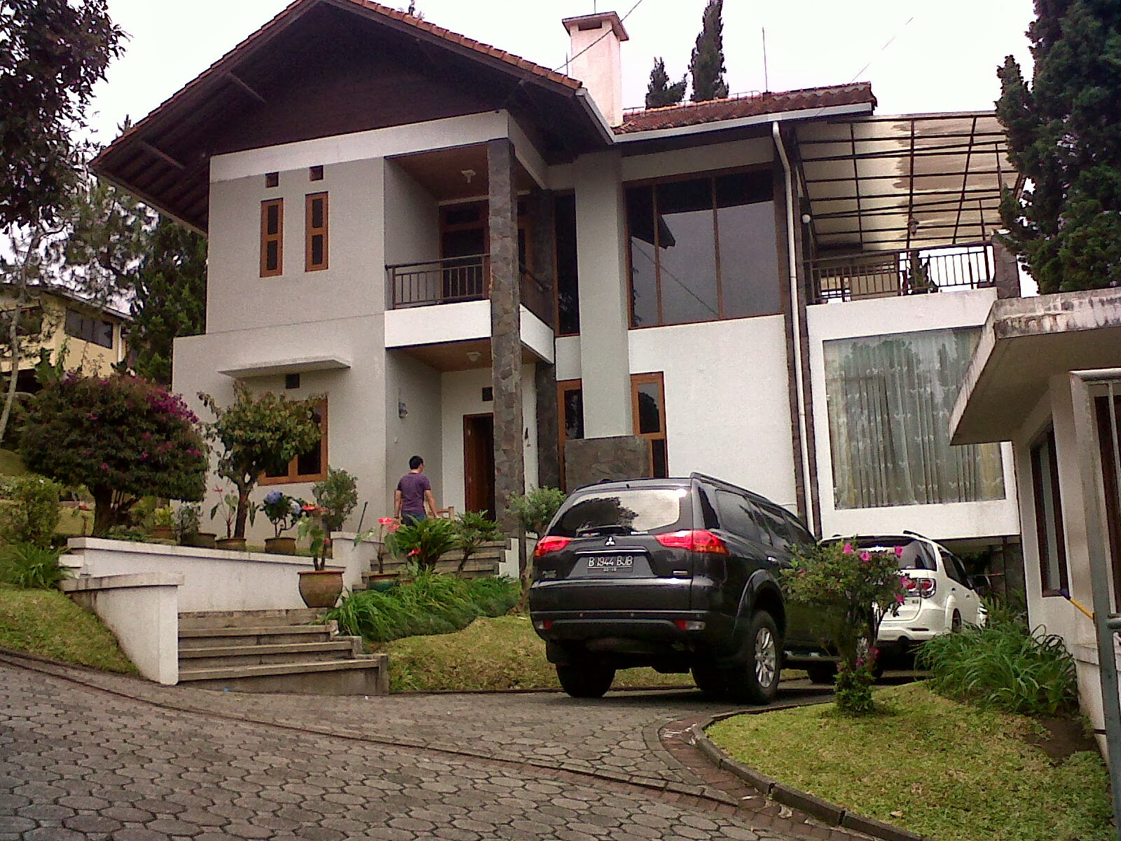 Penginapan Villa  Di  Lembang  Bandung  Villa  Favorite 
