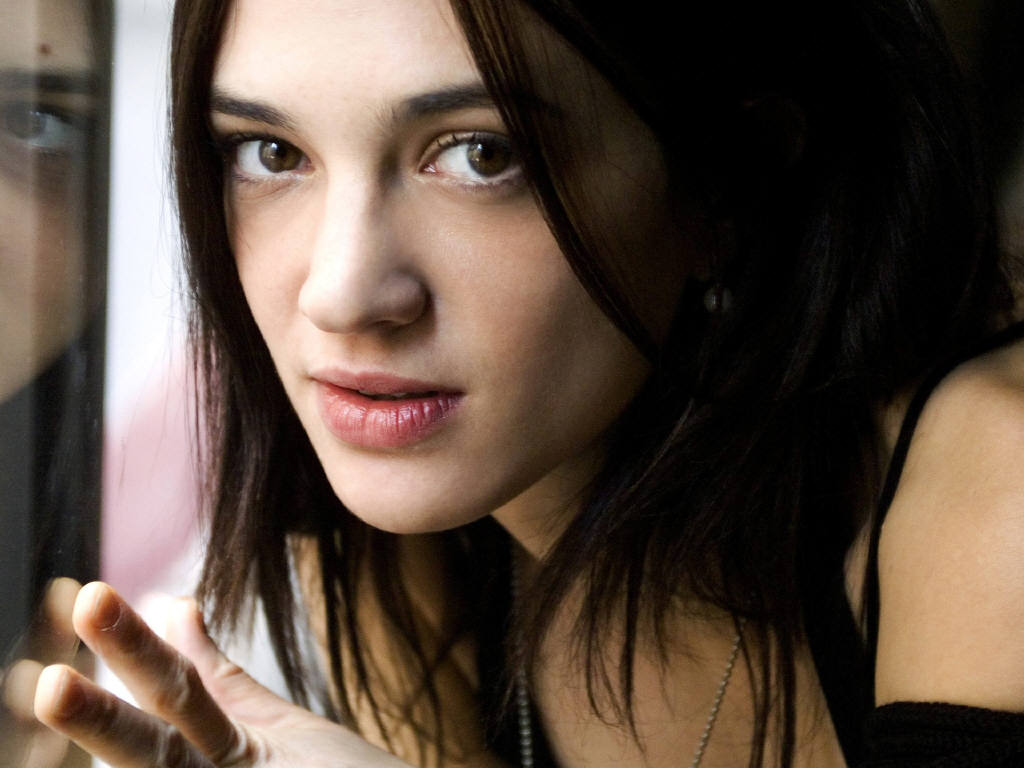 Asia Argento - Wallpaper Colection