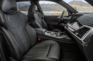 BMW X7 M60i xDrive (2023) Interior