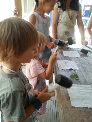 Homeschooling hammer dyeing