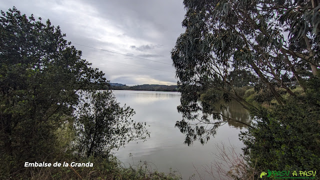 Saliendo del Embalse de la Granda, Gozón