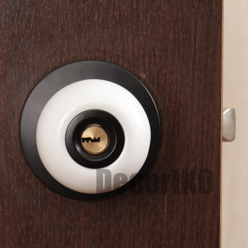 http://decoriko.ru/magazin/folder/doorknob