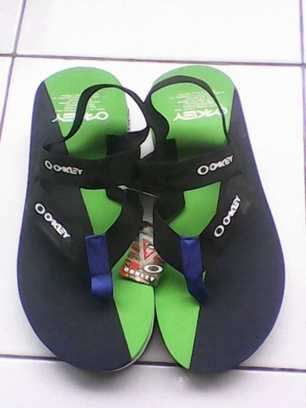 Sandal