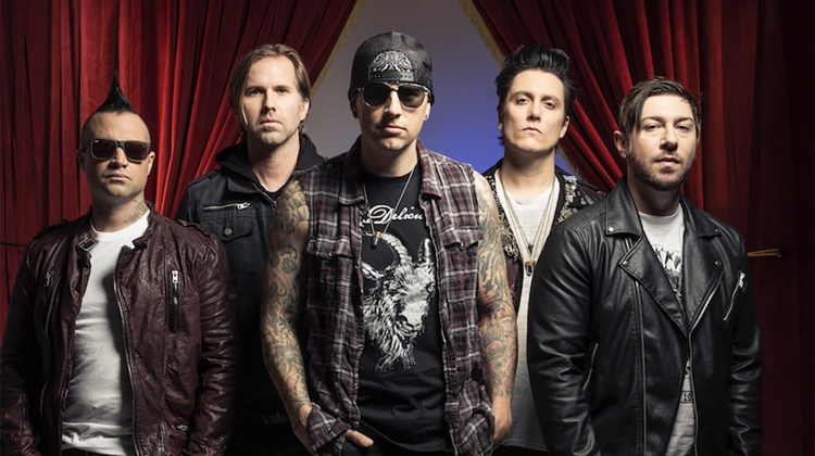 Lirik Lagu Lips Of Deceit ~ Avenged Sevenfold