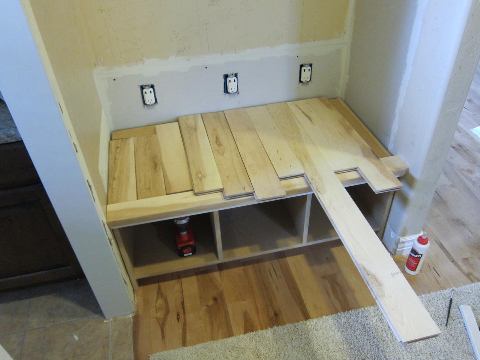 PDF DIY Mudroom Locker Plans Diy Download mailbox post ...