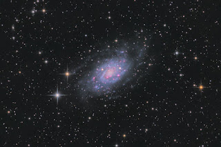 Photo of NGC 2403 with foreground stars.