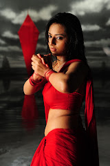 Isha Chawla Hot Red Saree