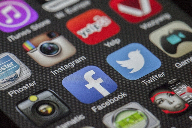 Top 10 Social Media Sites