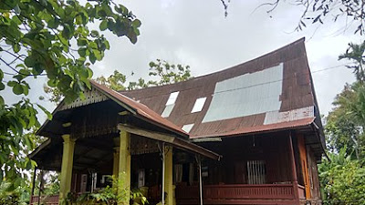 Kajang Padati, Rumah Gadang Khas Kota Padang yang Terancam Punah