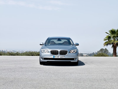 2010 BMW ActiveHybrid 7 Front View