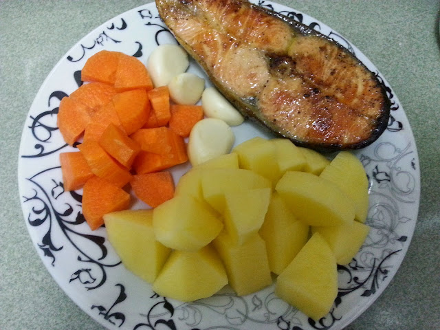 My simple life story : :: Resepi: Bubur Nasi Ikan Salmon
