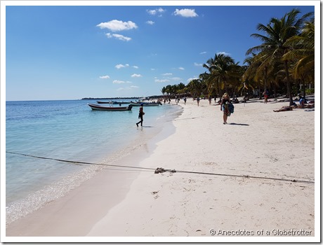 Akumel Beach