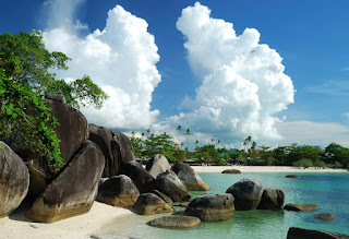 Panorama Alam Pantai Tanjung Tinggi