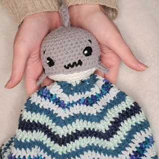 Shark Lovey crochet pattern