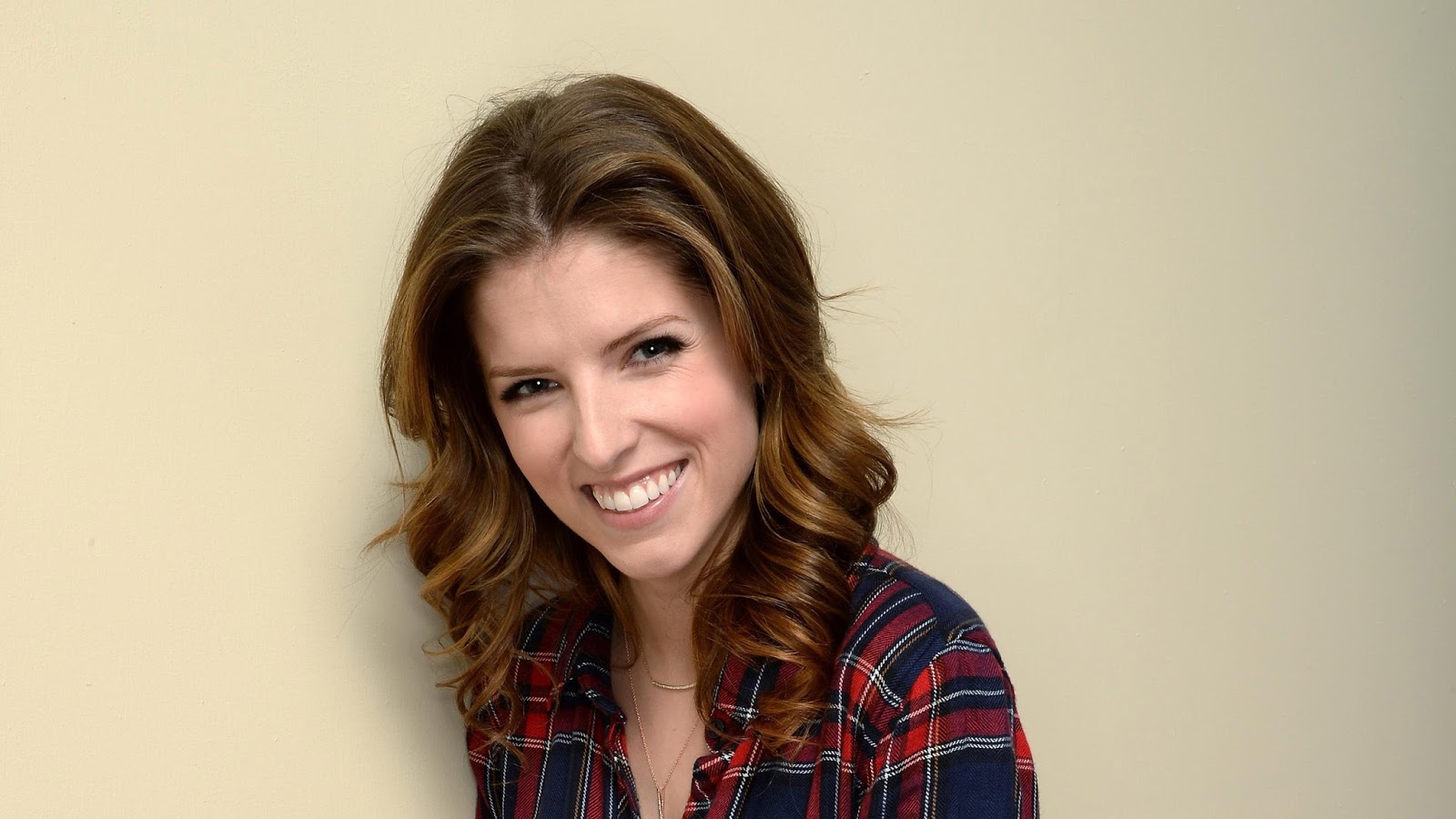 Anna Kendrick HD Images and Wallpapers - Hollywood Actress