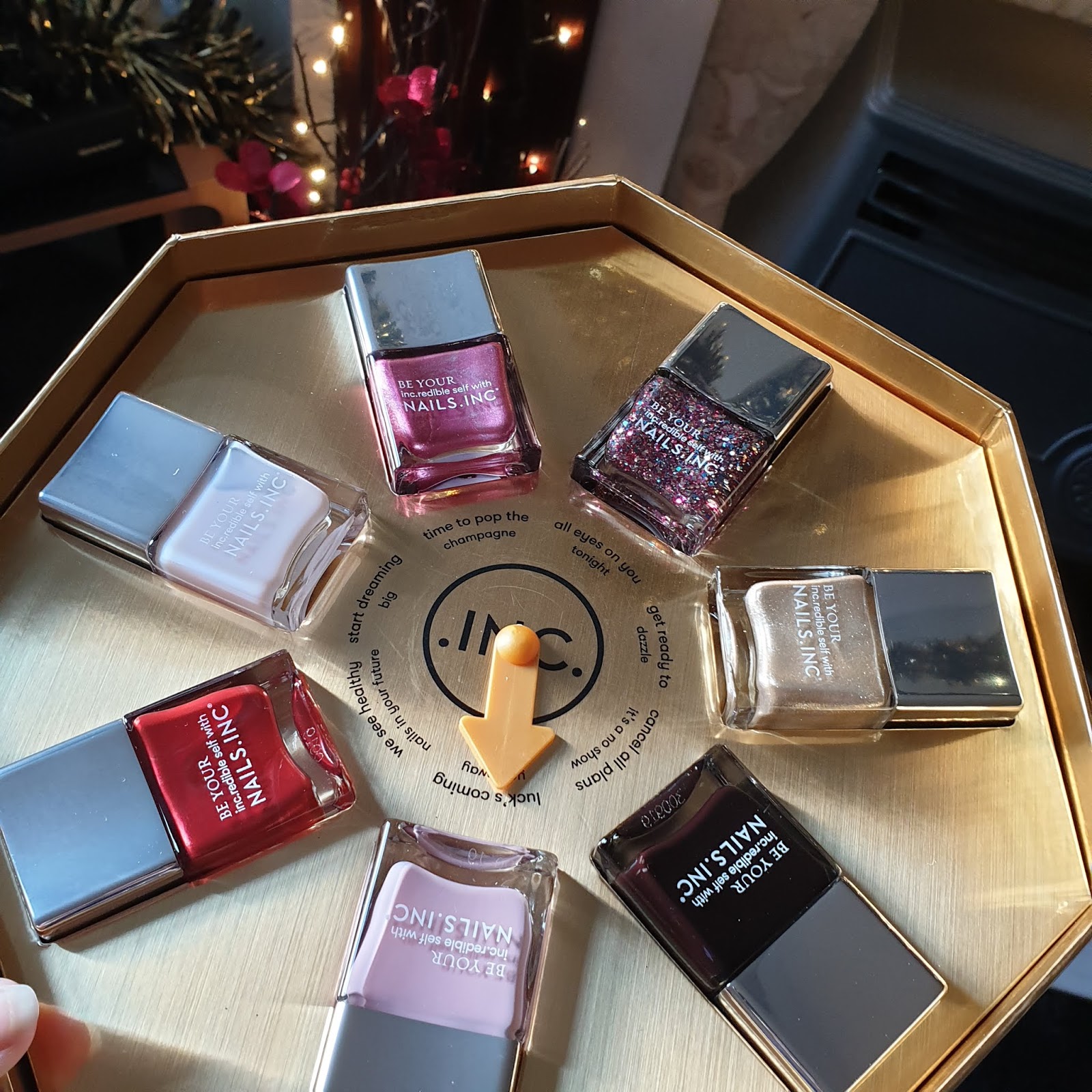 nails inc. Cocoa Kisses Nail Polish Gift Set | Free US Shipping |  lookfantastic