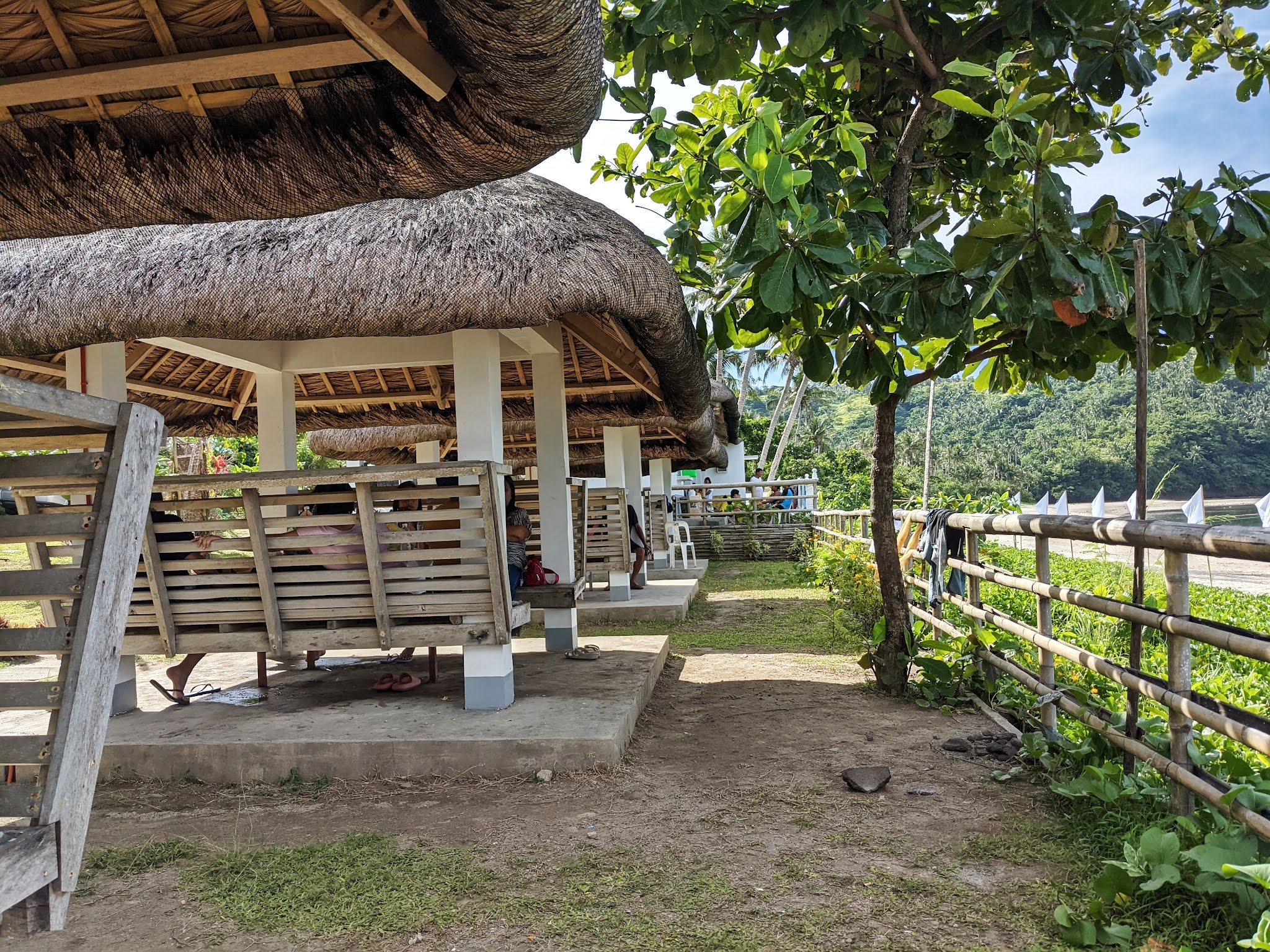 beach resort in sta magdalena sorsogon