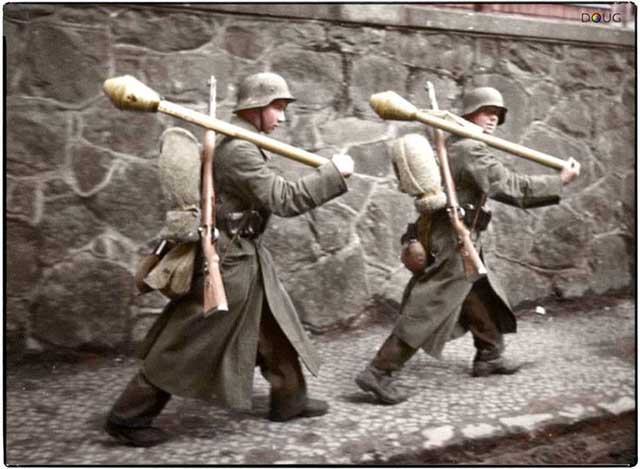 Panzerfaust, worldwartwo.filminspector.com