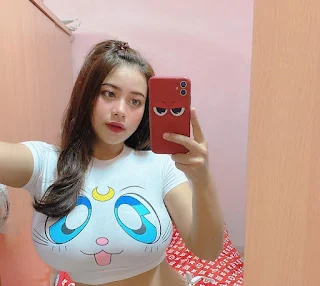 Cewek Cantik Montok Putih Mulus