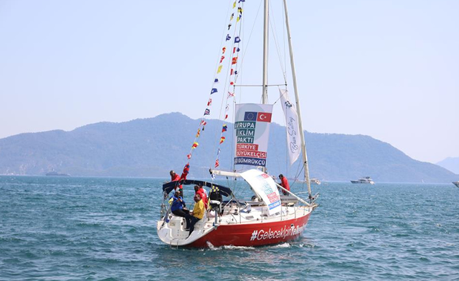 Hopa'dan Çıkan Rekortmen Yelkenciler Alanya'da