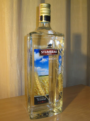 Stumbras Simtmecio vodka