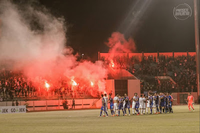 Spanduk PSIS Semarang