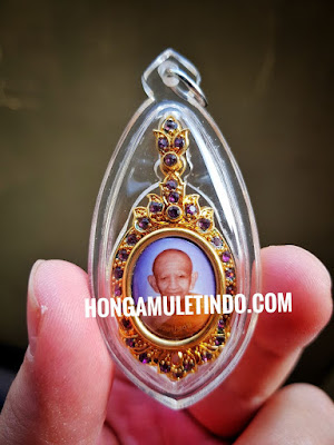 Jual Amulet LP Hong Locket Nakprok - Hongamuletindo lp hong amulet price lp hong pass away lp hong biography luang pu hong amulets lp hong locket luang phor hong katha lp hong khun paen lp hong takrut LP Hong **Very Propitious for Life - Thai Amulet store offer rare Thai Jual Blessing Thai Amulets Ganesha / Phrapikanet Lp Hong - Blessing Thai Amulets