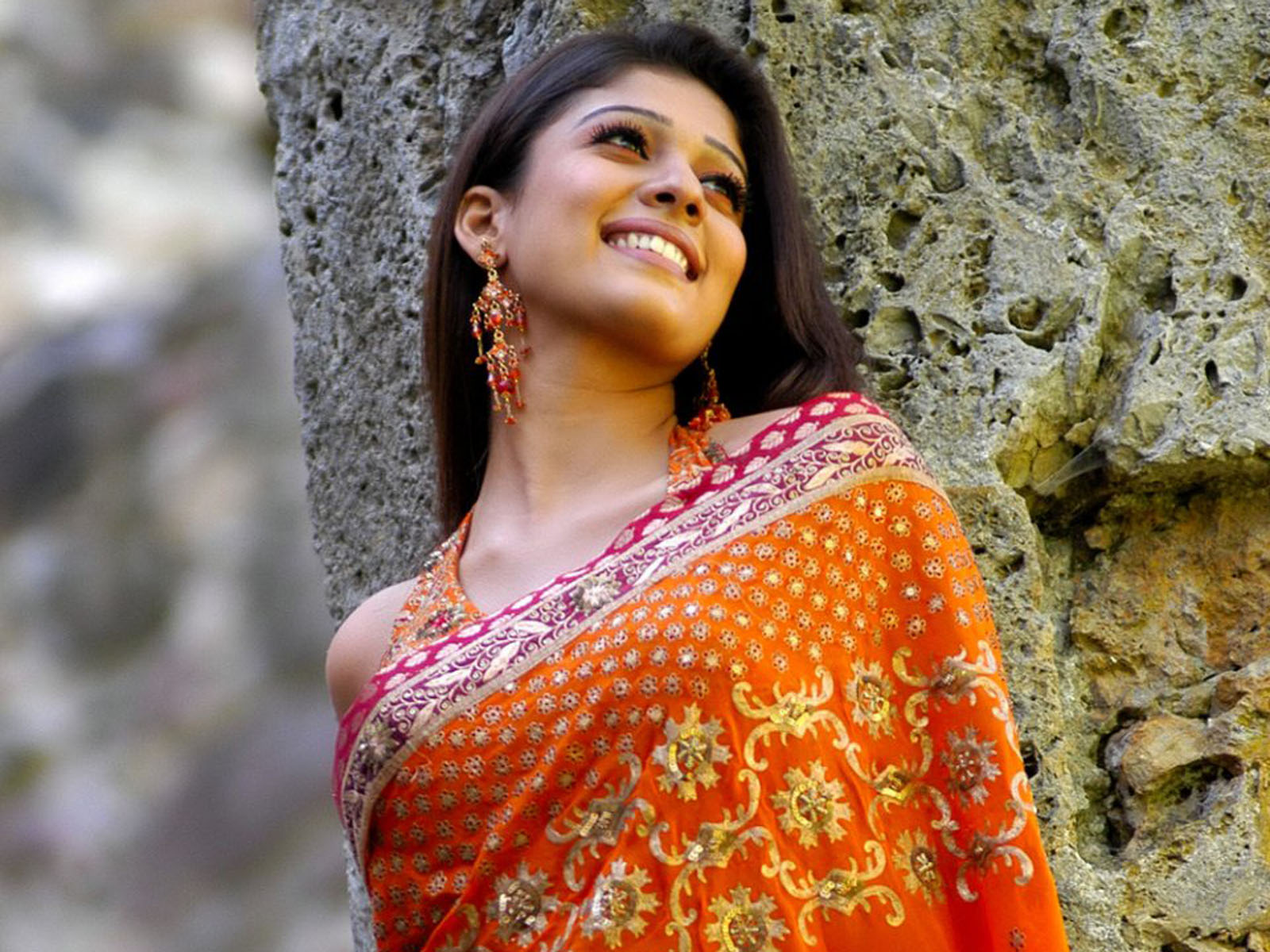 Nayantara Wallpapers