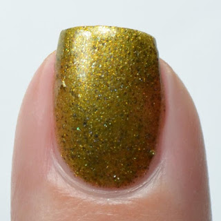 gold metallic nail polish