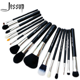 أنواع فرش المكياج وكيفية استخدامها Jessup brushes review & first impression