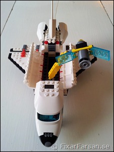 Rymdfärja-Lego-Öppen-Satellit
