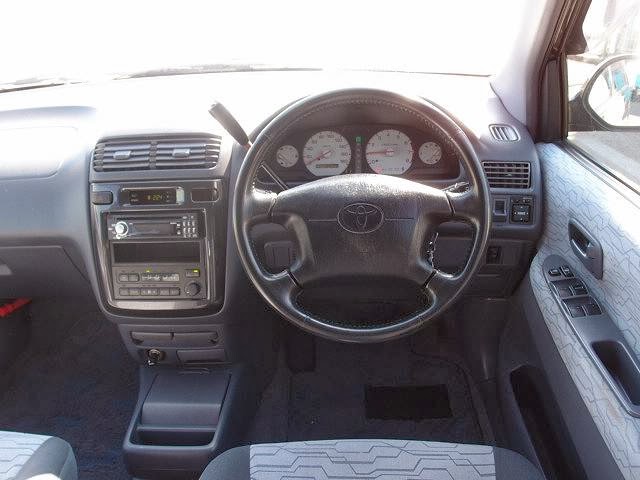 1999 Toyota Ipsum 4WD for Tanzania to Dar es salaam