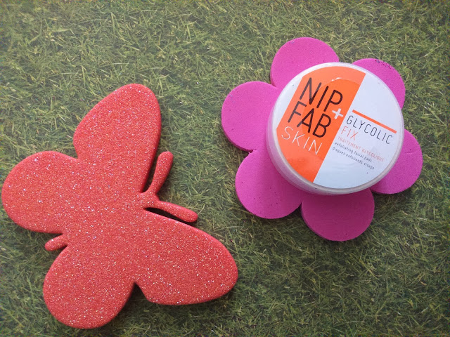 Nip + Fab - Glycolic Fix Pads