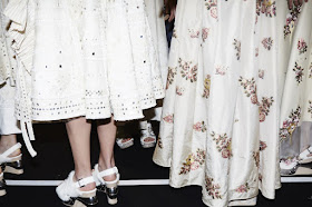 Alexander McQueen Spring-Summer 2016 Fashion Week 