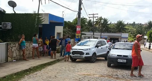farmácia assaltada