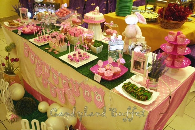 Candy Buffet Kota  Kinabalu  Sabah Pink and white Rabbit 