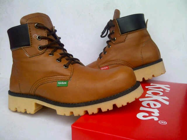 model sepatu kickers dan harganya