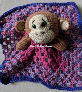 free crochet pattern, free crochet blanket pattern, free crochet lovey pattern, free crochet monkey lovey pattern, amigurumi, crochet monkey amigurumi, Shyama Nivas, sweetnothingscrochet, blogaday, spreadsmiles, Pradhan Embroidery Stores, Oswal Cashmilon, lace crochet, baby blanket pattern,