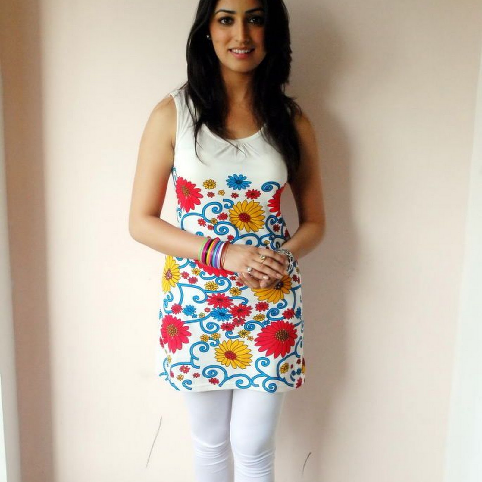 Yami Gautam in Colorful Dress Pictures