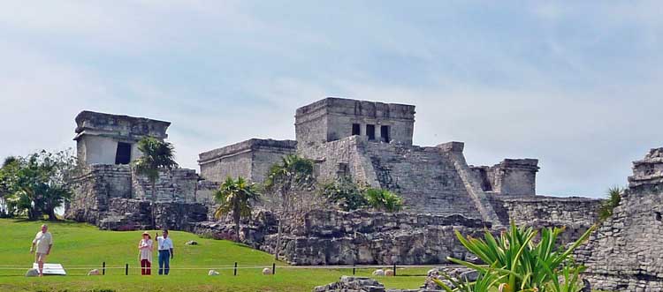 El Castillo is straight off the travel posters.