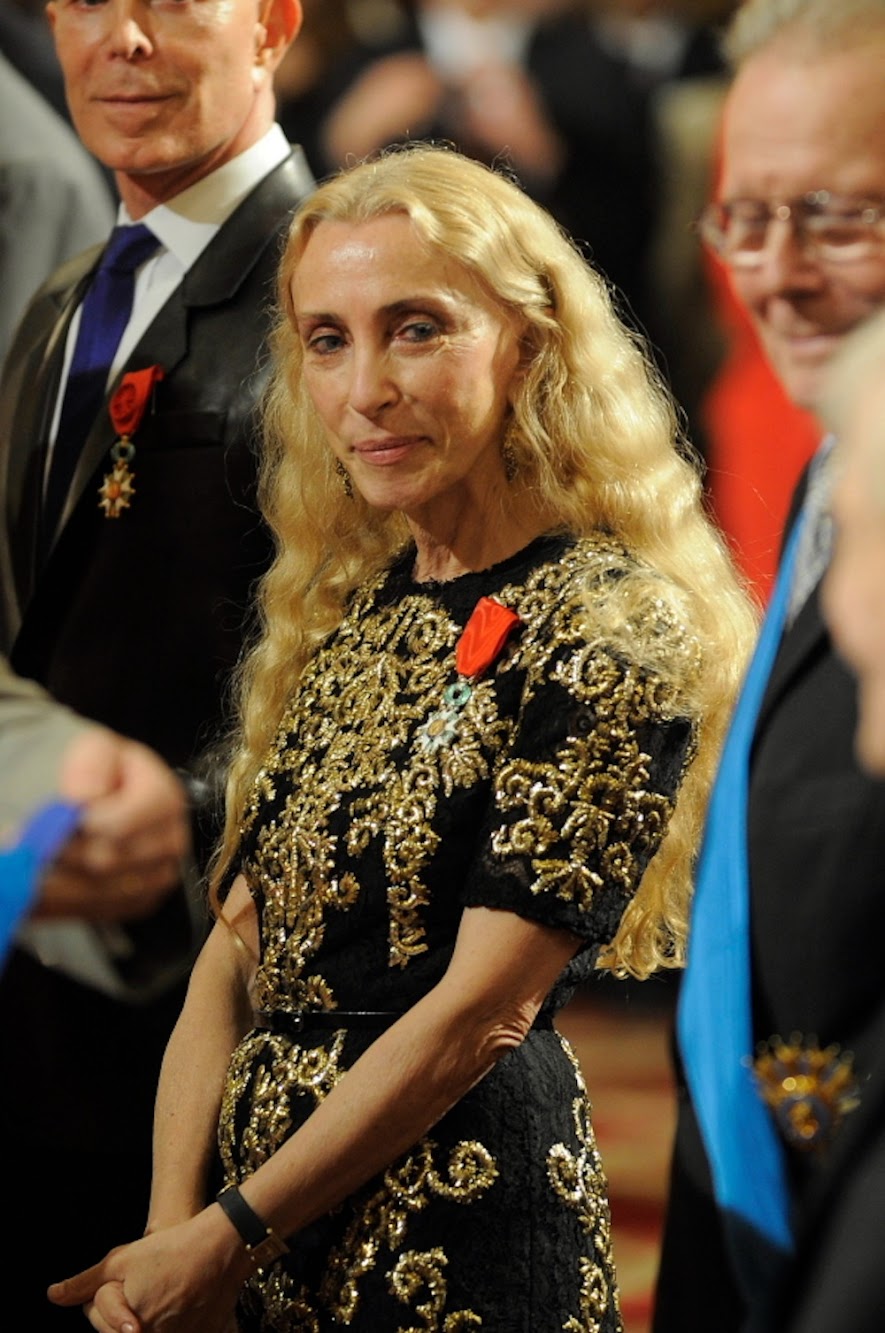 Real Life Style [Franca Sozzani in Dolce & Gabbana]