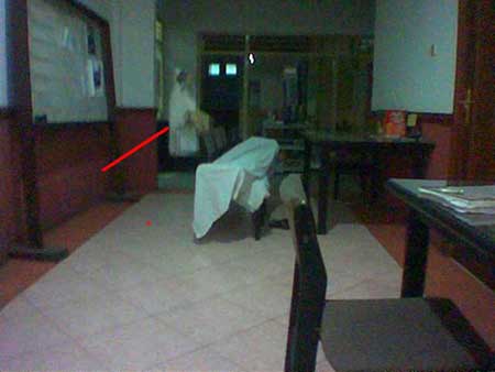 Koleksi Foto Hantu Seram