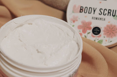 review body scrub scarlett whitening