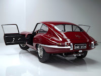 Jaguar e-type (xk-e) Revell 1/8  