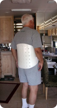 Paul_brace_back