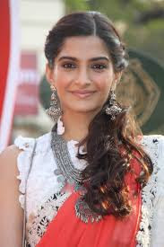 latest hd 2016 Sonam Kapoor Photos images wallpapers free download 23